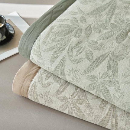 91家纺网 家纺一手货源 找家纺 （总）寐绸家纺 2025新款纯棉水洗棉三层暗香提花大豆纤维夏被四件套