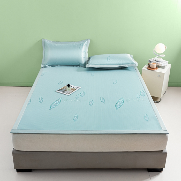 91家纺网 家纺一手货源 找家纺 阿亮家居 2025新款凉席碳光席冰丝席三件套 叶语芊芊-绿-绿