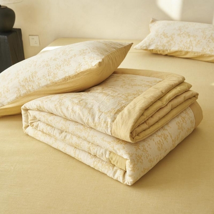 91家纺网 家纺一手货源 找家纺 （总）寐绸家纺 2025新款纯棉水洗棉三层繁花提花大豆纤维夏被四件套