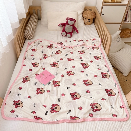 91家纺网 家纺一手货源 找家纺 嗨生活 2025新款婴儿裸睡级凉感针织毯幼儿园夏被儿童夏被毯子 草莓熊