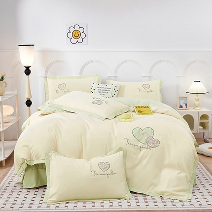 卡迪亚家纺 2025新款加厚柔肤棉贴布绣宽边双拼刺绣四件套-满心花园 满心花园-抹茶绿
