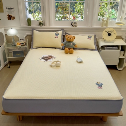 孩子王家纺 2025新款冰豆豆华夫格绣花床单床笠-练练熊系列 米黄床笠