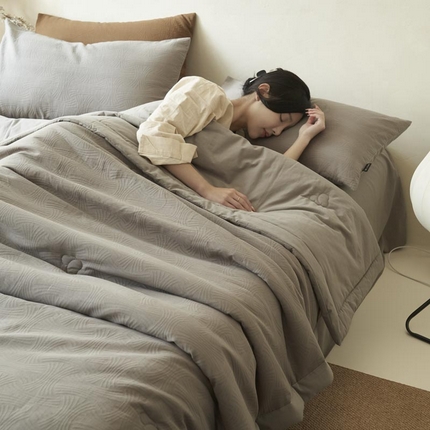 寐绸家纺 2025新款纯棉水洗棉三层提花大豆纤维夏被四件套 线球纹夏被-浅灰