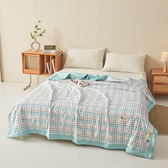 91家纺网 家纺一手货源 找家纺 魅图家纺 2025新款A类云朵棉抗菌棉花夏被 千彩格