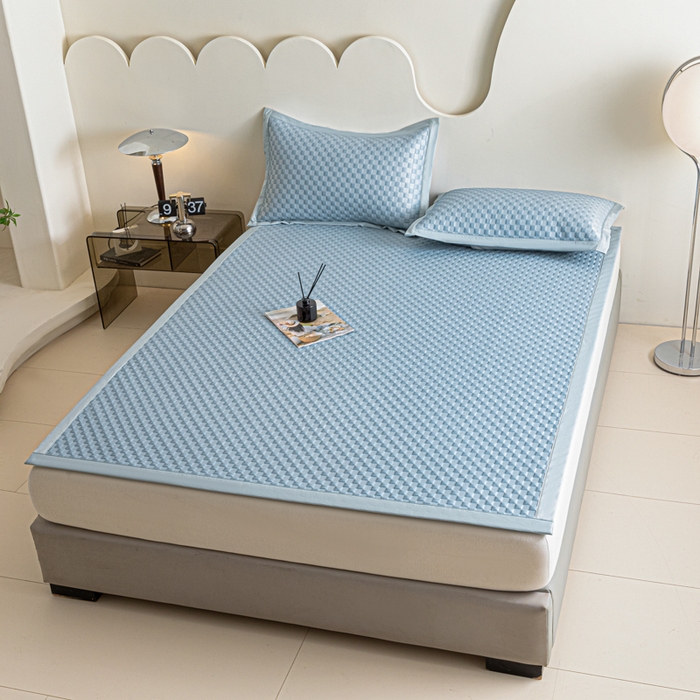 91家纺网 家纺一手货源 找家纺 阿亮家居 2025新款凉席凉豆豆软席床席款 异空间-海盐蓝