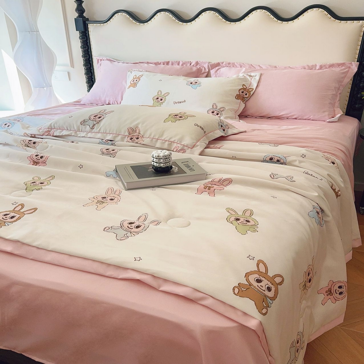 91家纺网 家纺一手货源 找家纺 兜米家居 2025新款水洗天丝夏被四件套 国色天香