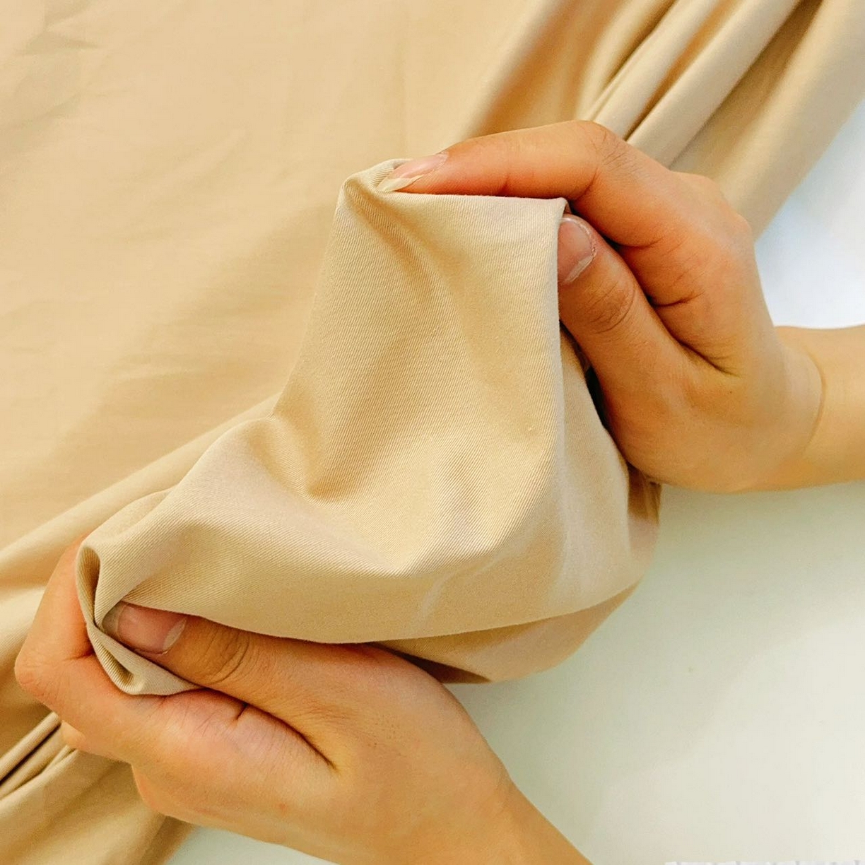 91家纺网 家纺一手货源 找家纺 兜米家居 2025新款纯色全棉床笠 伯爵姜茶