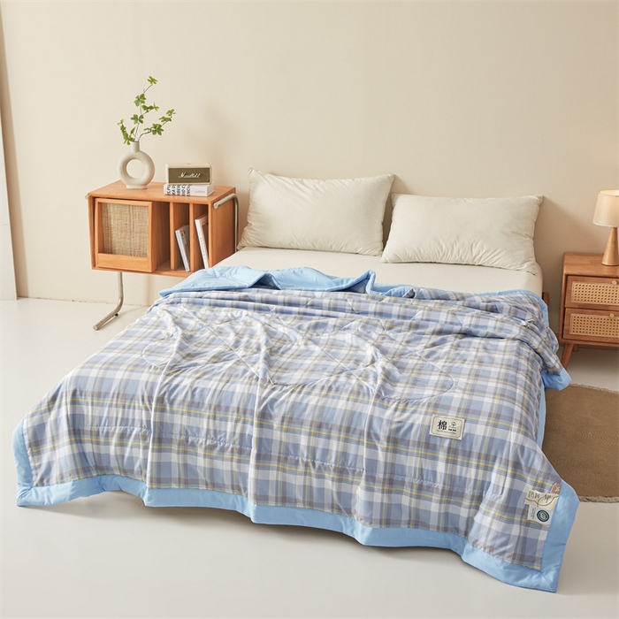 91家纺网 家纺一手货源 找家纺 魅图家纺 2025新款A类云朵棉抗菌棉花夏被 格韵-蓝