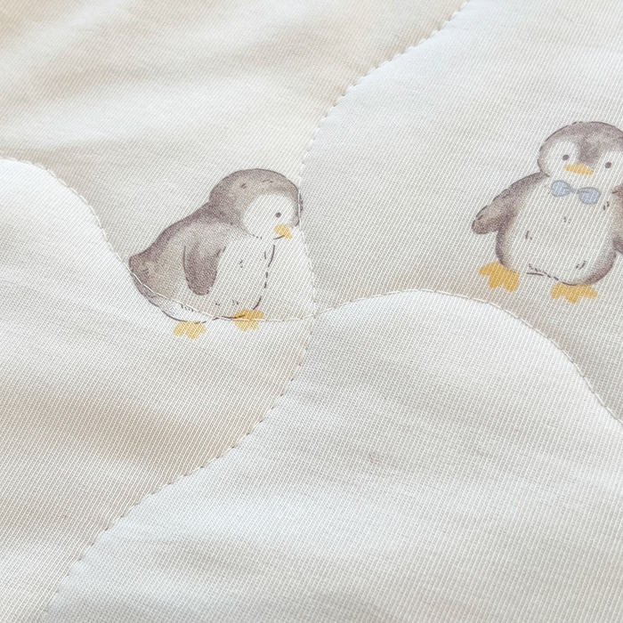 91家纺网 家纺一手货源 找家纺 慕木 2025春夏新款双层纱针织棉夏被夏凉被空调被 快乐企鹅