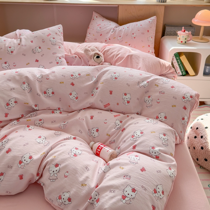 91家纺网 家纺一手货源 找家纺 冕悠家纺 2025新款A类高克重糯叽叽超柔糯水洗棉印花四件套 KT喵