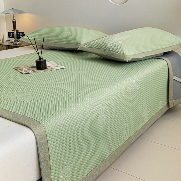 91家纺网 家纺一手货源 找家纺 阿亮家居 2025新款凉席凉豆豆软席床席款 香迪奥-梵克绿