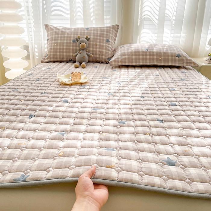 91家纺网 家纺一手货源 找家纺 丽诺床垫2025年全棉抗菌床褥床垫床护垫 星恋时刻