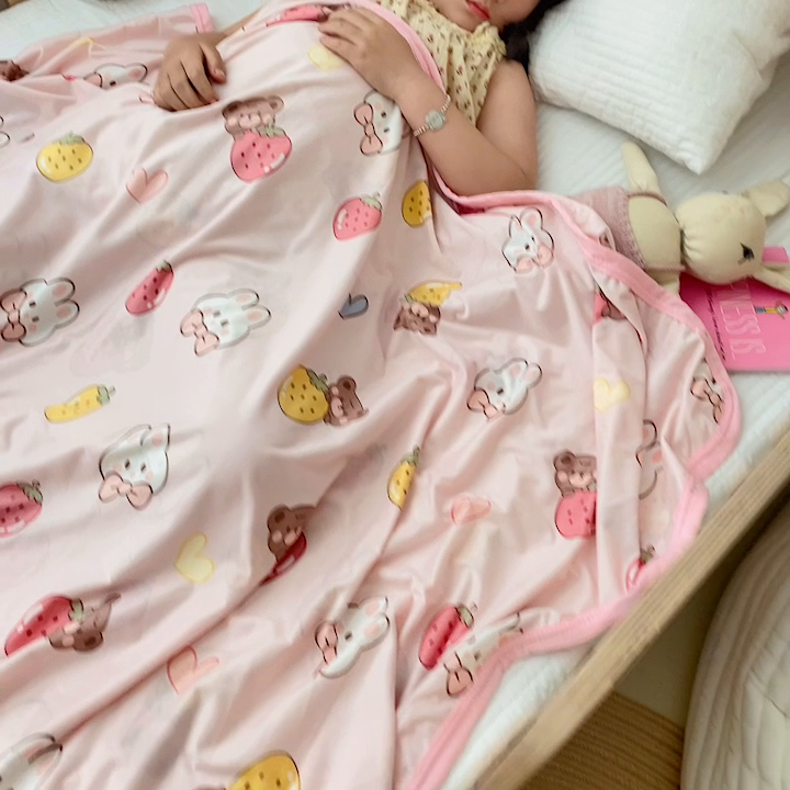 91家纺网 家纺一手货源 找家纺 嗨生活 2025新款婴儿裸睡级凉感针织毯幼儿园夏被儿童夏被毯子 萌萌兔