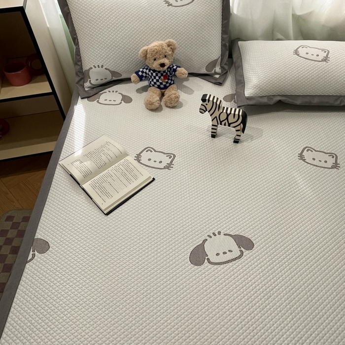 91家纺网 家纺一手货源 找家纺 孩子王家纺 2025新款冰丝席提花冰豆豆系列床单床笠 喵喵汪岛