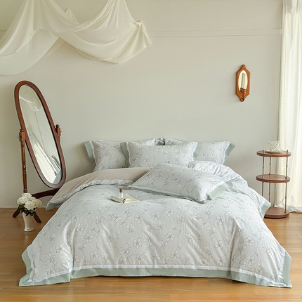 91家纺网 家纺一手货源 找家纺 （总）巧玲珑 2025新款60支A类进口数码印花美式双拼四季款长绒棉四件套