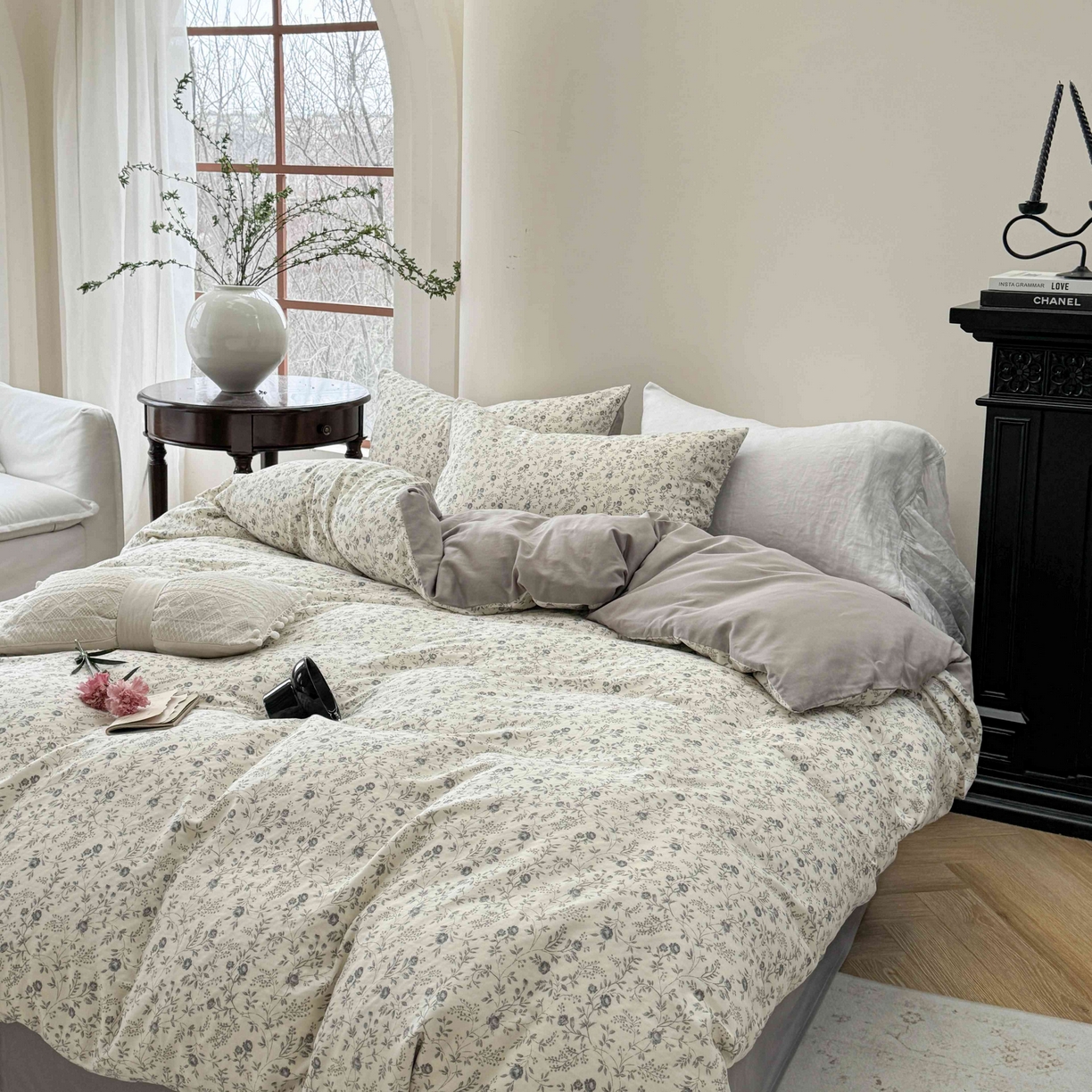 91家纺网 家纺一手货源 找家纺 时年家纺 2025春夏新款全棉纯棉有氧双层纱四件套-碎花系列 秋月白