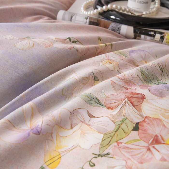 91家纺网 家纺一手货源 找家纺 氧家 2025新款60s贡缎长绒棉数码印花四件套（礼盒装） 玉茗