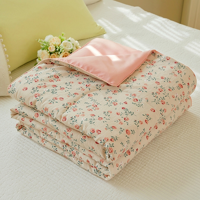 91家纺网 家纺一手货源 找家纺 梦恬佳 2025新款A类水洗皱皱棉夏凉被 野茶春苑