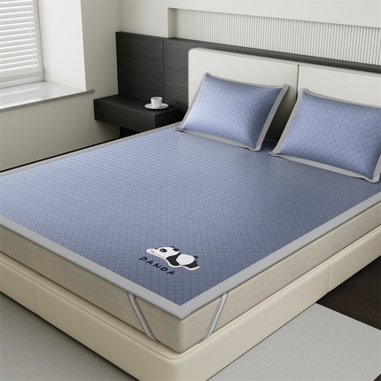 卡初家居（原微来） 2025新款条纹熊猫烫画系列冰丝席 熊猫-蓝色