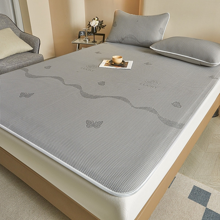 91家纺网 家纺一手货源 找家纺 柔品2025新款PE中分子凉感提花凉席系列 蝶舞-床席款