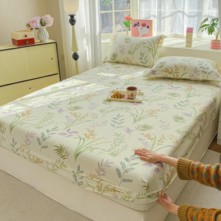 2025新款亲肤舒适全棉印花单床笠系列 花草相依