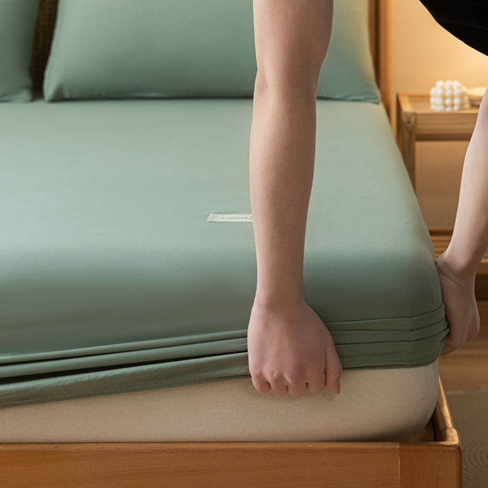 91家纺网 家纺一手货源 找家纺 梵克保罗 2025新款亲肤舒适全棉13372喷气纯色单枕套 果绿