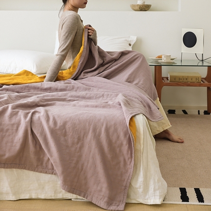 雯雨2025新款A类全棉四层爱心刺绣纱布毛巾被 点点棕+黄