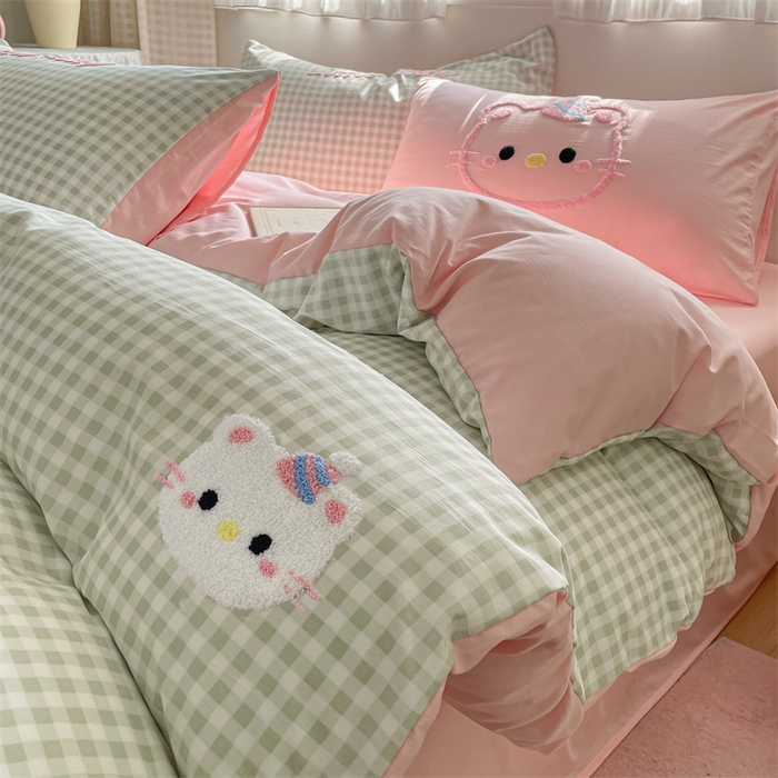 91家纺网 家纺一手货源 找家纺 星座家纺 2025新款水洗棉毛巾绣四件套 笑脸KT 绿粉