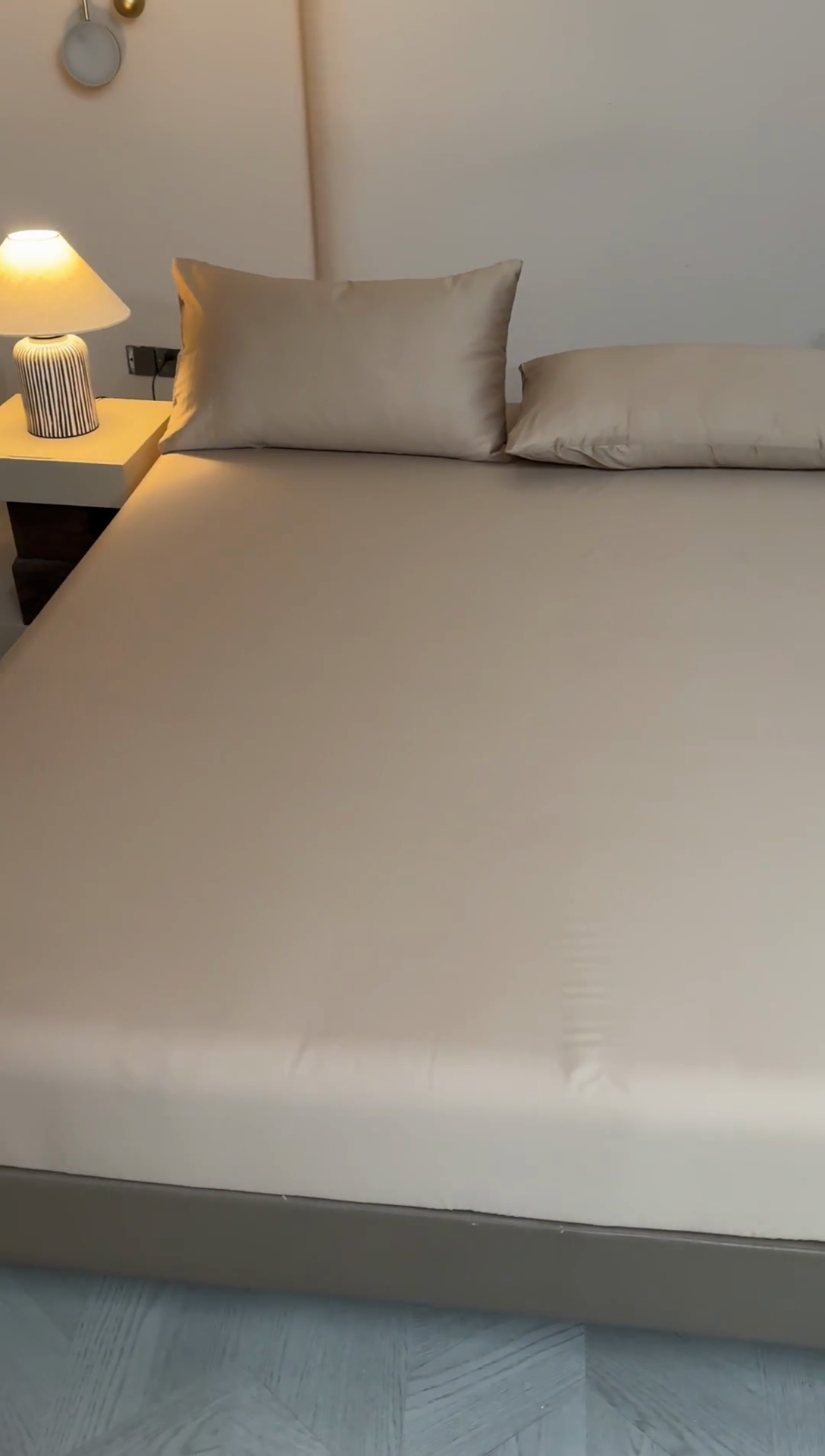 91家纺网 家纺一手货源 找家纺 梵克保罗 2025新款100支50双股全棉单品床笠 50双股-香槟金