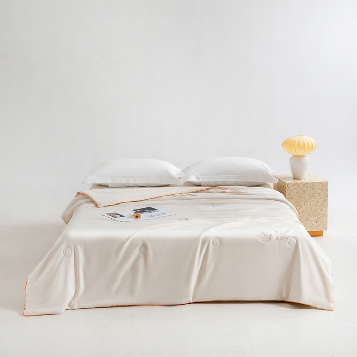 91家纺网 家纺一手货源 找家纺 眠多宝 2025新款奥地利兰精天丝刺绣夏被空调被 米卡