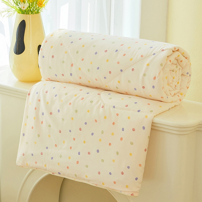 91家纺网 家纺一手货源 找家纺 梦恬佳 2025新款A类水洗皱皱棉夏凉被 小波点