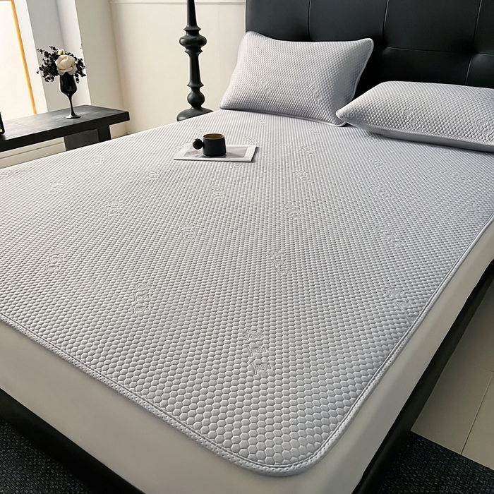 91家纺网 家纺一手货源 找家纺 好艺佳毛毯 2025新款3D凉豆豆凉席凉感软席空调席三件套单件学生宿舍 凉豆豆-高级灰