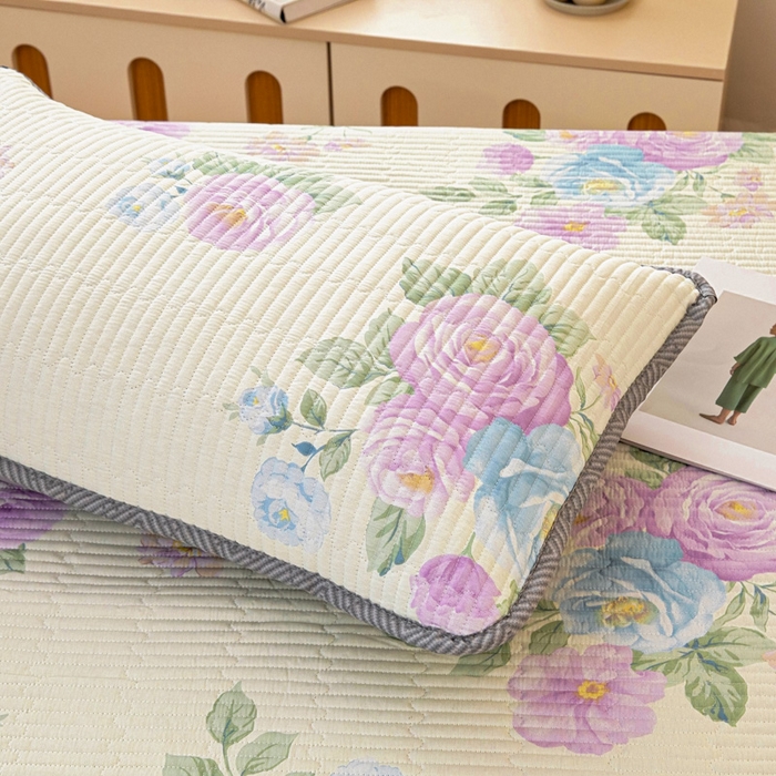 91家纺网 家纺一手货源 找家纺 情煊家纺 2025新款双面全棉夹棉床盖三件套 假日玫瑰