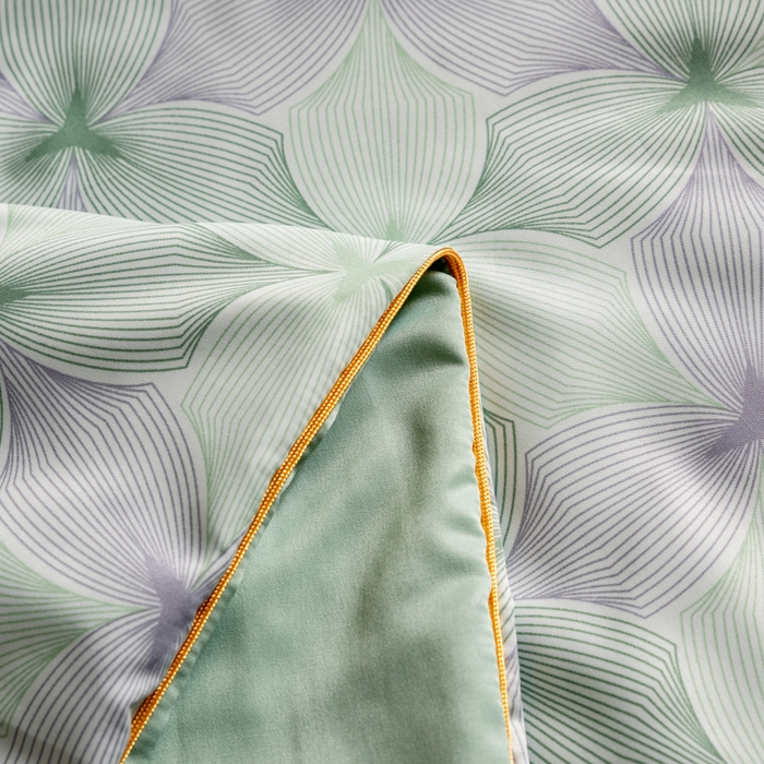 91家纺网 家纺一手货源 找家纺 眠多宝 2025新款舒适莱赛尔纤维夏被被子被芯 秘密