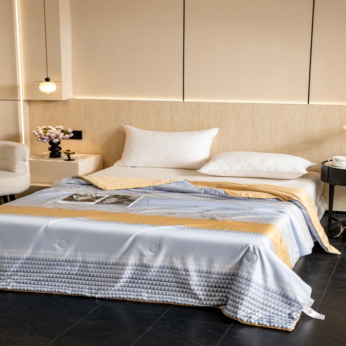 91家纺网 家纺一手货源 找家纺 眠多宝 2025新款舒适莱赛尔纤维夏被被子被芯 轻奢叠缎