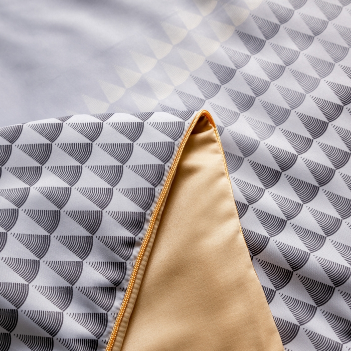 91家纺网 家纺一手货源 找家纺 眠多宝 2025新款舒适莱赛尔纤维夏被被子被芯 轻奢叠缎