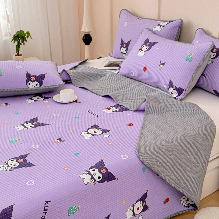 91家纺网 家纺一手货源 找家纺 情煊家纺 2025新款双面全棉夹棉床盖三件套 库洛米