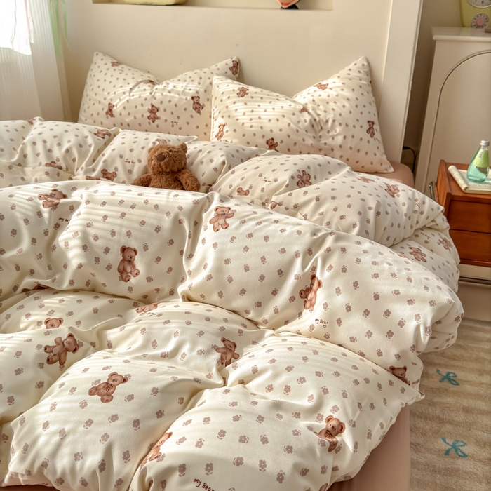 91家纺网 家纺一手货源 找家纺 冕悠家纺 2025新款热款A类高克重针织双层纱四件套系列 （提供买家秀） 花田熊