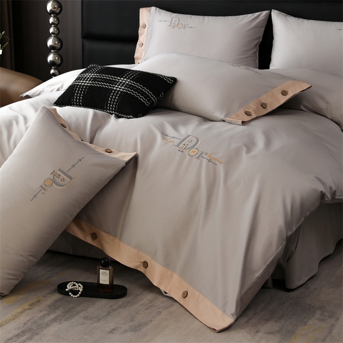 91家纺网 家纺一手货源 找家纺 暖洋 2025新款100支长绒棉绣花纽扣款四件套长绒棉四件套全棉四件套【礼盒包装】 月光灰