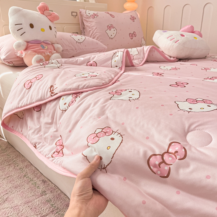 91家纺网 家纺一手货源 找家纺 暮思家居 2025新款正版授权三丽鸥A类牛奶针织棉夏被子被芯 针织棉-可爱KT