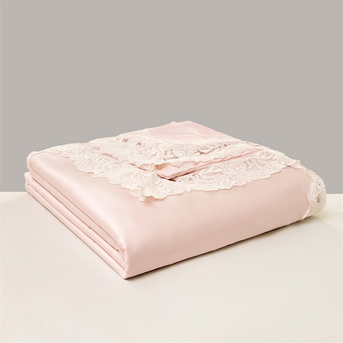 91家纺网 家纺一手货源 找家纺 （总）雯豆家纺 2025夏季新品天丝蕾丝花边款夏被四件套夏天凉感薄被空调被