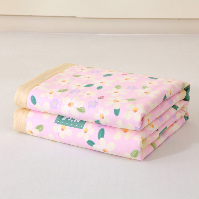 91家纺网 家纺一手货源 找家纺 （自己工厂 有网销大热款 网销帮推可合作优惠）2025新款全棉夏被空调被夏凉被纯棉夏季儿童棉花薄被子 花满城-粉