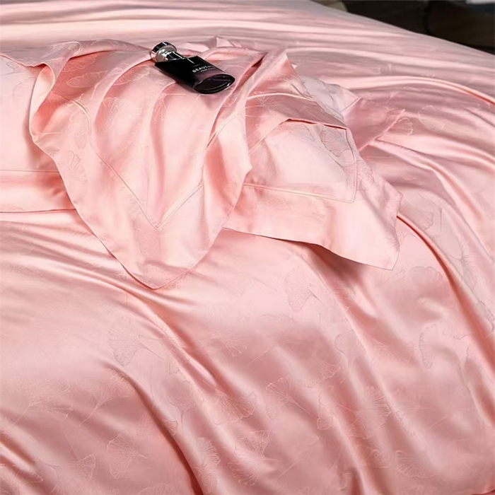 91家纺网 家纺一手货源 找家纺 优品阁 2024新款长绒棉贡缎提花--欧式轻奢提花系列叶叶情深-粉玉