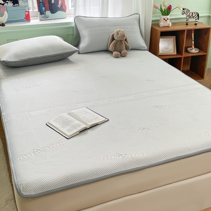 莱米家纺 2025新款冰感凉豆豆凉席床笠款 字母蝴蝶结—米白