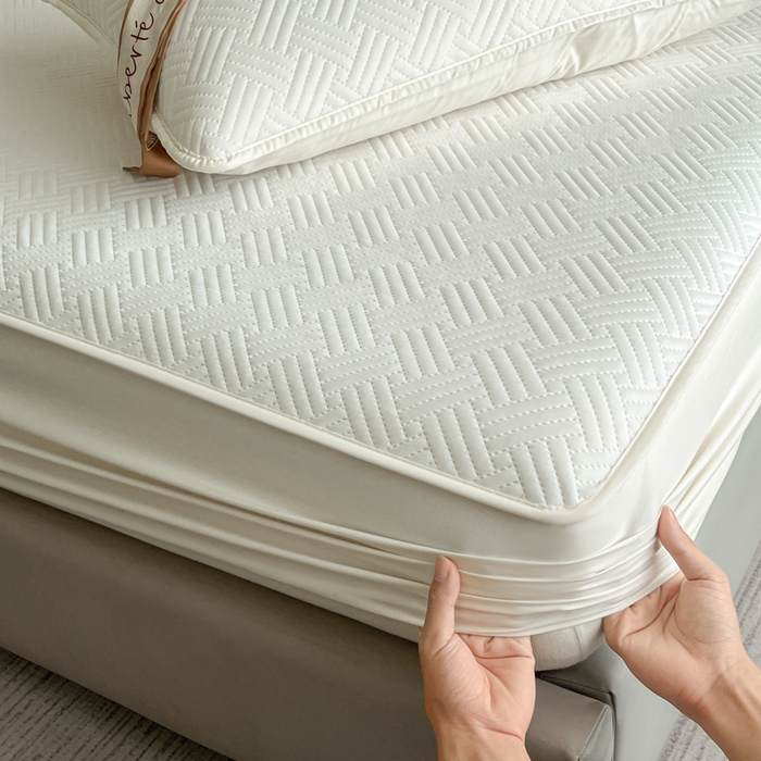 91家纺网 家纺一手货源 找家纺 梵克保罗 2025新款凉感丝床笠饼干系列凉席枕套 白色