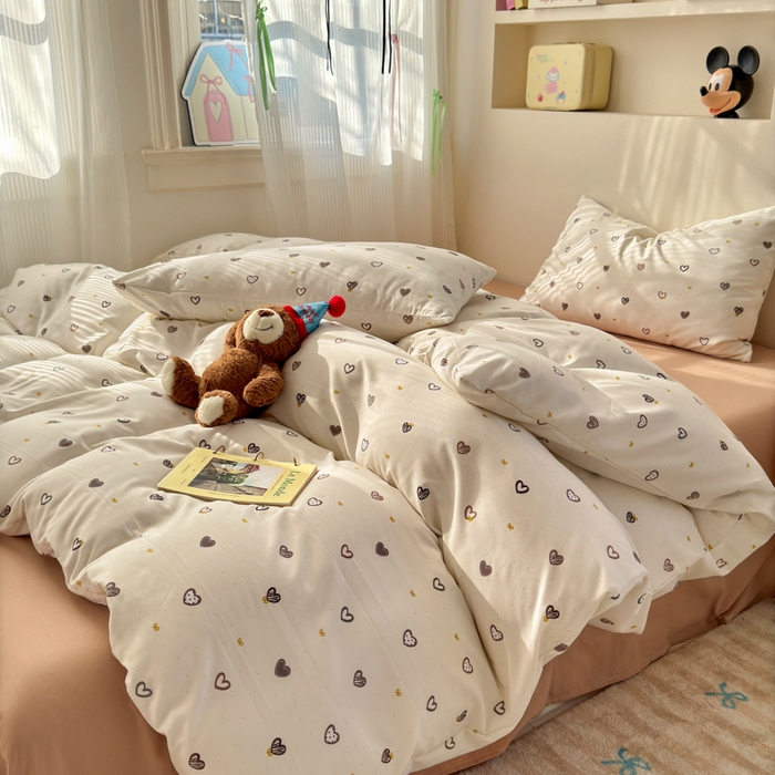 91家纺网 家纺一手货源 找家纺 冕悠家纺 2025新款热款A类高克重针织双层纱四件套系列 （提供买家秀） 复古爱心