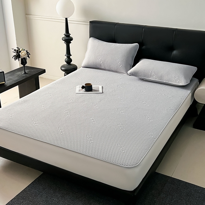 91家纺网 家纺一手货源 找家纺 好艺佳毛毯 2025新款3D凉豆豆凉席凉感软席空调席三件套单件学生宿舍 凉豆豆-高级灰