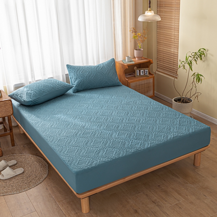 91家纺网 家纺一手货源 找家纺 梵克保罗 2025新款简约纯色水洗棉防水夹棉枕套 宾利蓝