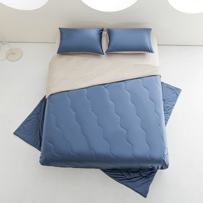 91家纺网 家纺一手货源 找家纺 恩和家纺 2025新款柔光缎冰美式凉感夏被被子被芯 布鲁蓝