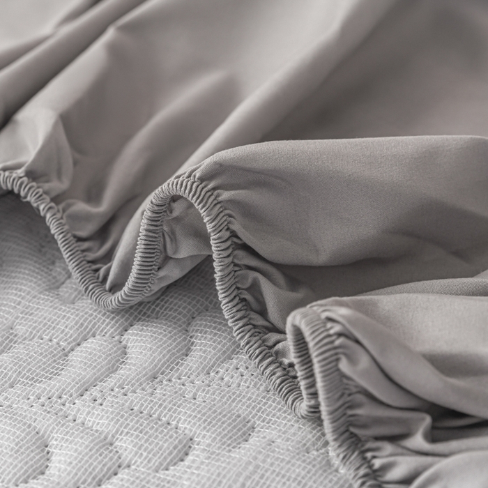 91家纺网 家纺一手货源 找家纺 梵克保罗 2025新款简约纯色水洗棉防水夹棉枕套 浅灰